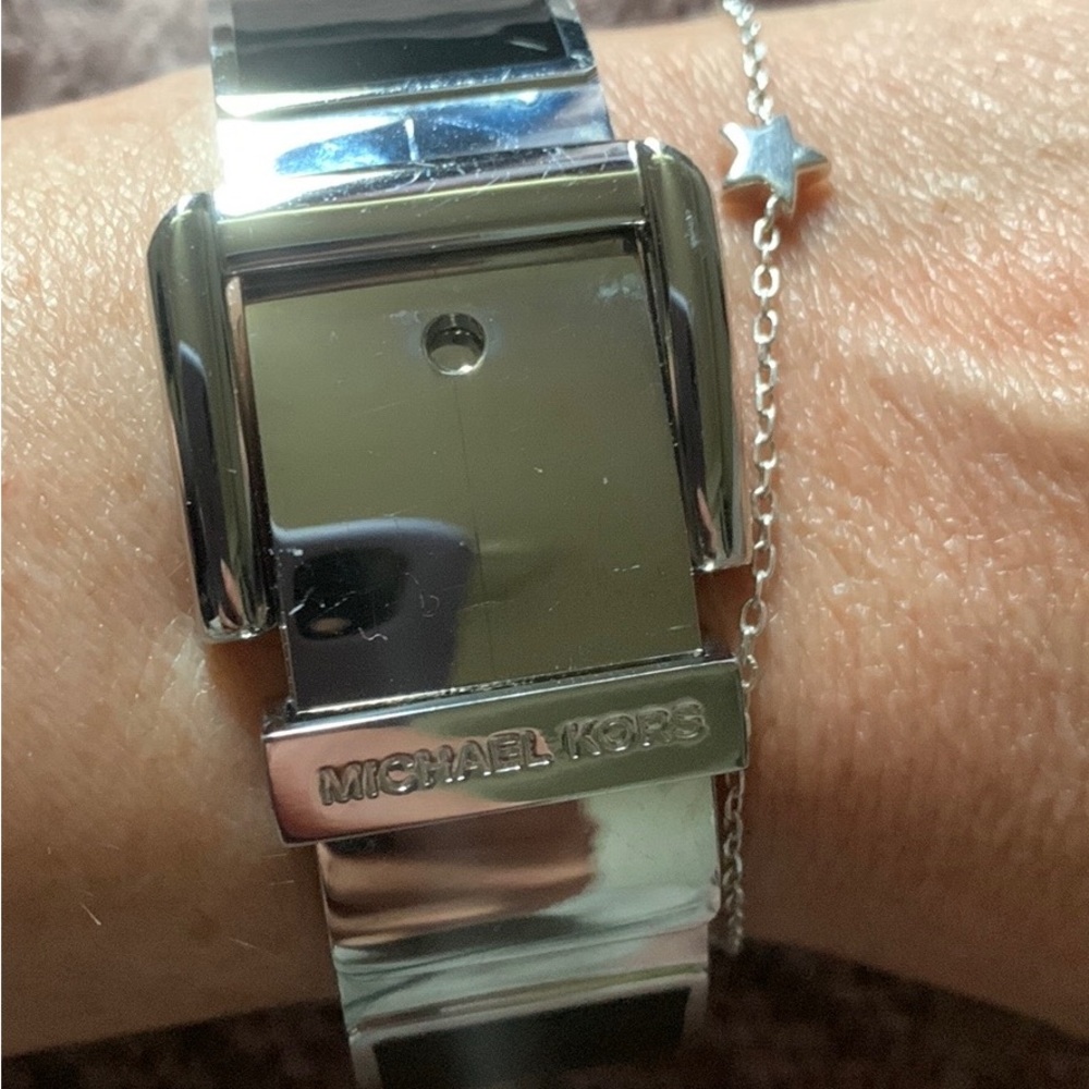 Micheal Kors black and silver buckle bracelet